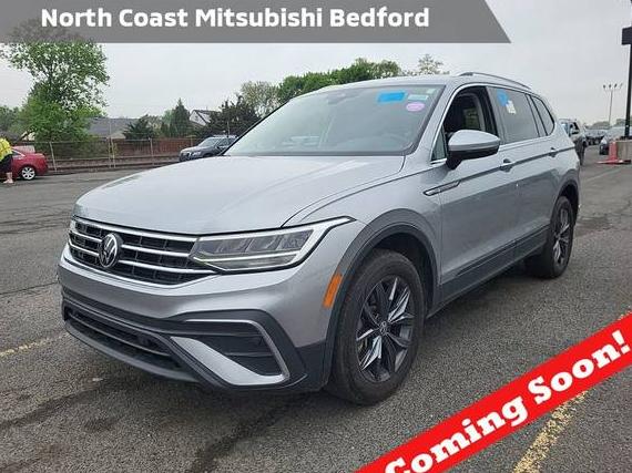 VOLKSWAGEN TIGUAN 4MOTION 2022 3VV2B7AX3NM134255 image